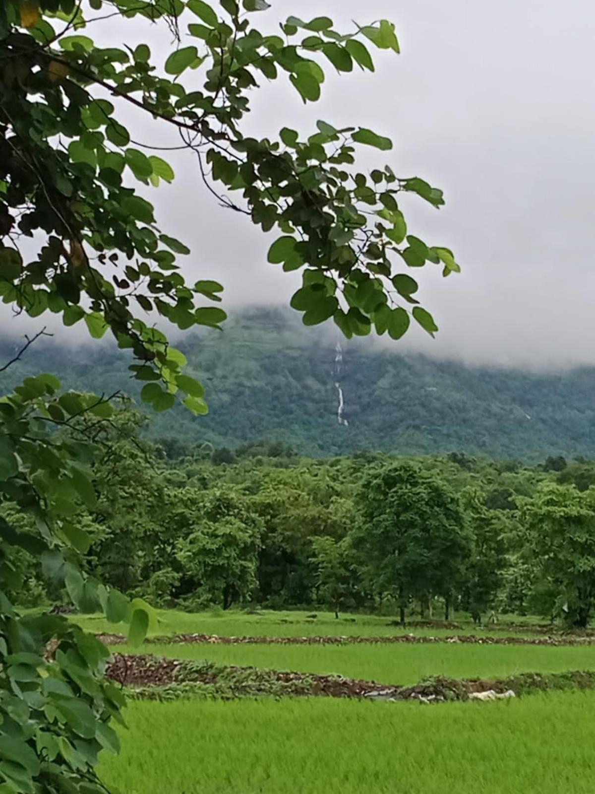 Karjat Villa Exterior foto